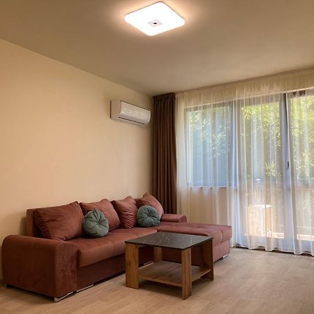 Rabi Park Residence Варна Екстериор снимка